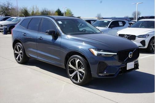 2025 Volvo XC60 B5 Ultra