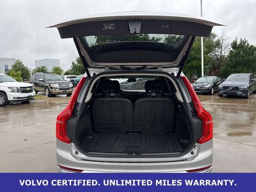 Silver Dawn Metallic 2023 Volvo XC90 Ultimate