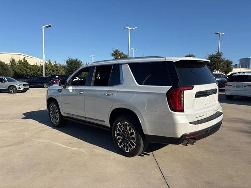 2023 GMC Yukon Denali Ultimate
