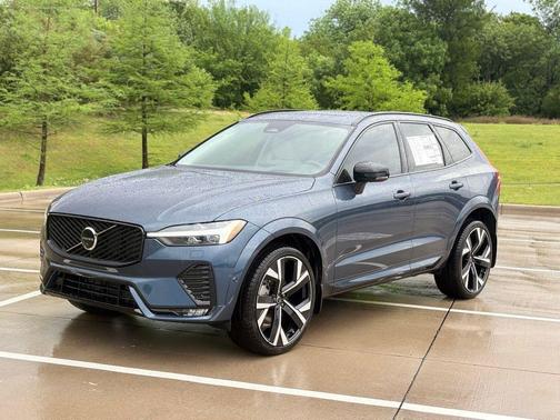 Denim Blue 2026 Volvo XC60 B5 Ultra
