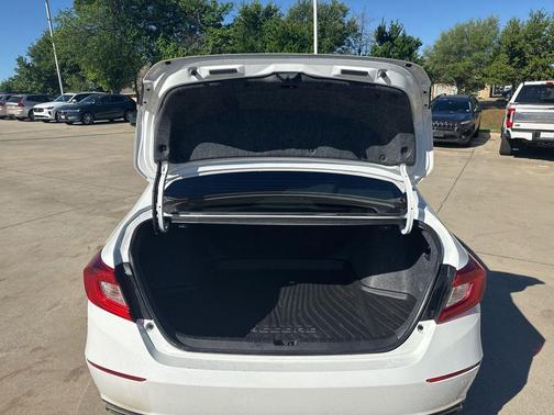 2022 Honda Accord Sport 2.0T