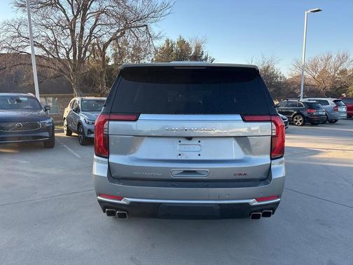 2025 GMC Yukon Denali