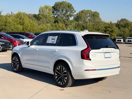 Crystal White 2027 Volvo XC90 B6 Plus 6-Seater