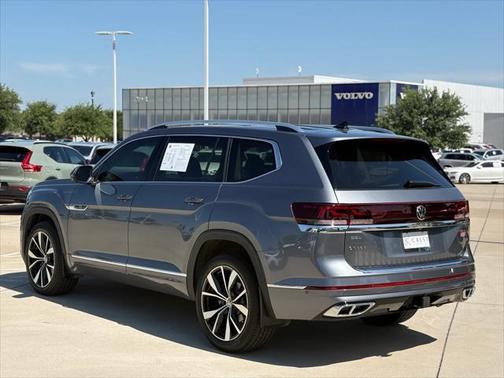 2024 Volkswagen Atlas 2.0T SEL Premium R-Line 4MOTION