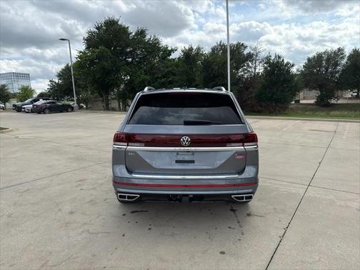 2024 Volkswagen Atlas 2.0T SEL Premium R-Line 4MOTION