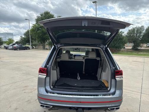 2024 Volkswagen Atlas 2.0T SEL Premium R-Line 4MOTION