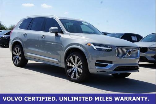 2025 Volvo XC90 B6 Plus 7-Seater