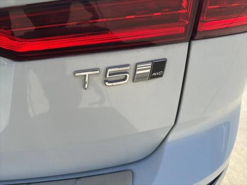 2020 Volvo XC60 T5 Inscription