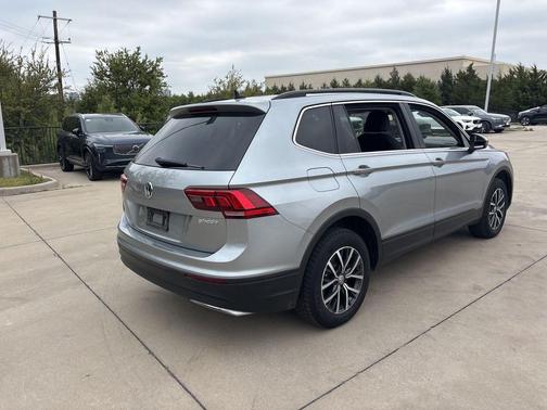 2019 Volkswagen Tiguan 2.0T SE