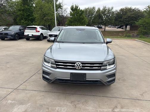 2019 Volkswagen Tiguan 2.0T SE