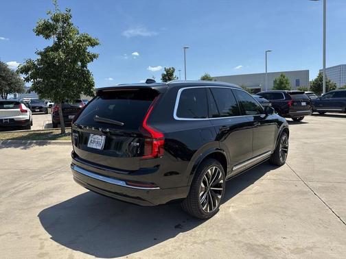 2025 Volvo XC90 Plug-In Hybrid T8 Ultra
