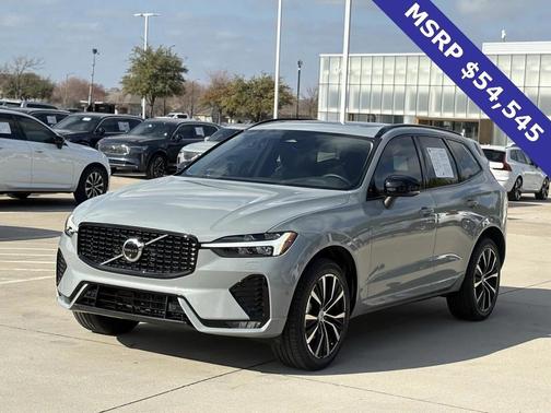 2025 Volvo XC60 B5 Plus