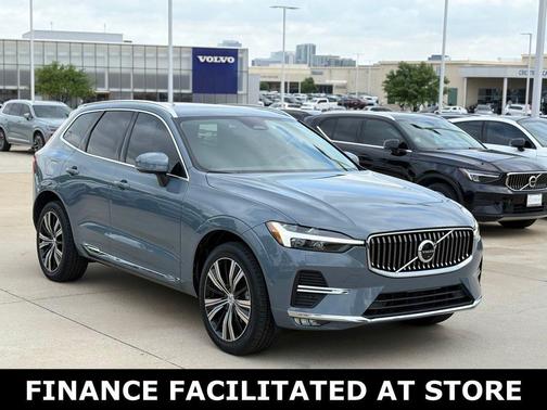 Thunder Gray Metallic 2023 Volvo XC60 B5 Plus Bright Theme