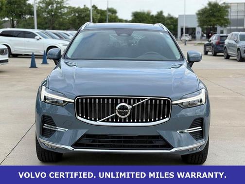 Thunder Gray Metallic 2023 Volvo XC60 B5 Plus Bright Theme