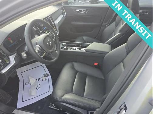 2025 Volvo S60 B5 AWD