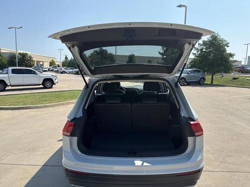 2019 Volkswagen Tiguan 2.0T SE