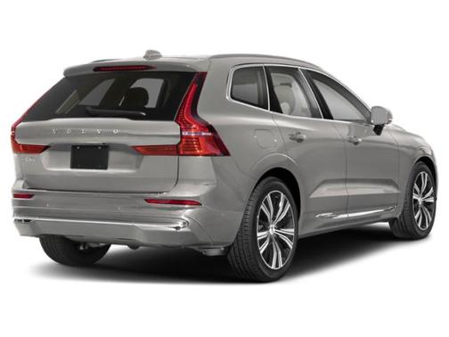 2025 Volvo XC60 B5 Ultra