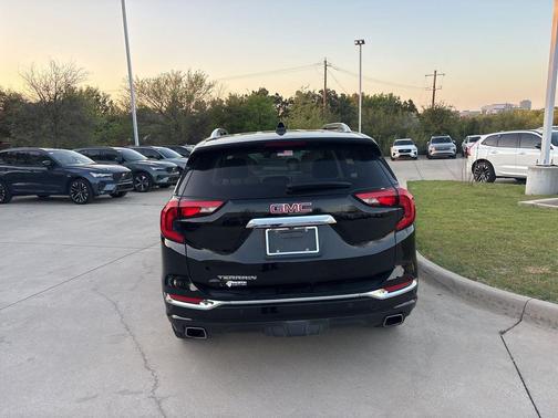 Ebony Twilight Metallic 2020 GMC Terrain Denali