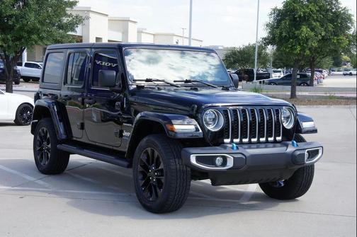 2023 Jeep Wrangler Sahara 4xe