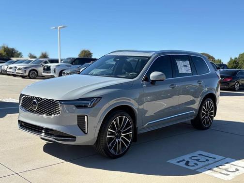 2026 Volvo XC90 B5 Ultra 7-Seater