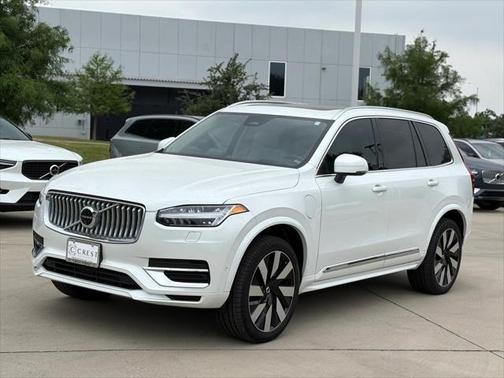 2024 Volvo XC90 Recharge Plug-In Hybrid Ultimate