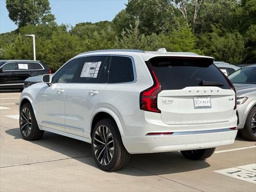 2025 Volvo XC90 B6 (2025.5) Core