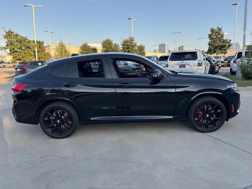 2024 BMW X4 M40i