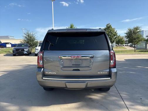 2020 GMC Yukon Denali