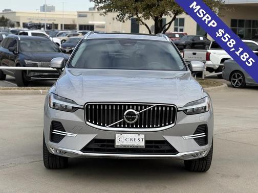 2023 Volvo XC60 B5 Ultimate Bright Theme
