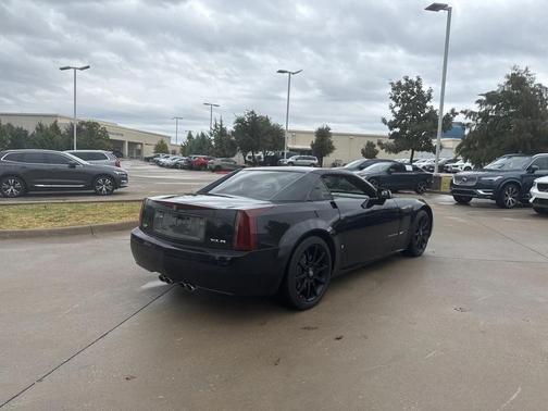 2006 Cadillac XLR Base