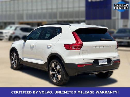 Crystal White 2026 Volvo XC40 B5 Plus