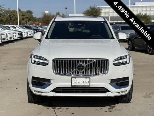 2024 Volvo XC90 B6 Plus Bright Theme