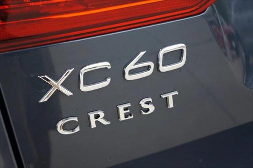 2022 Volvo XC60 B5 Inscription