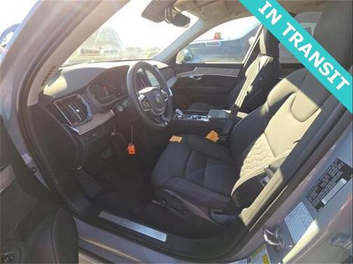 2025 Volvo XC90 B6 Plus 7-Seater