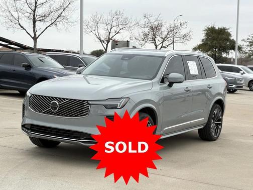 2025 Volvo XC90 B6 Plus 7-Seater