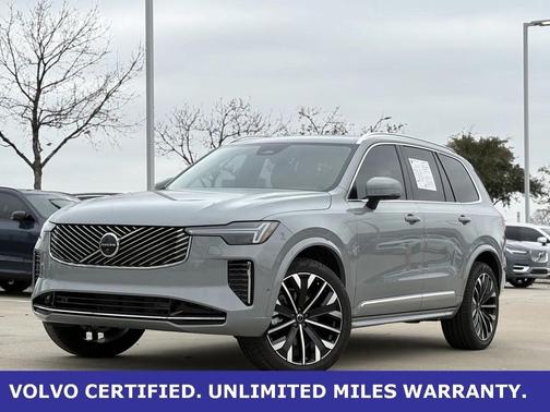 2025 Volvo XC90 B6 Plus 7-Seater