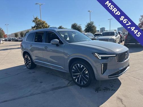 2025 Volvo XC90 B6 Plus 7-Seater