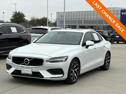 2020 Volvo S60 T5 Momentum