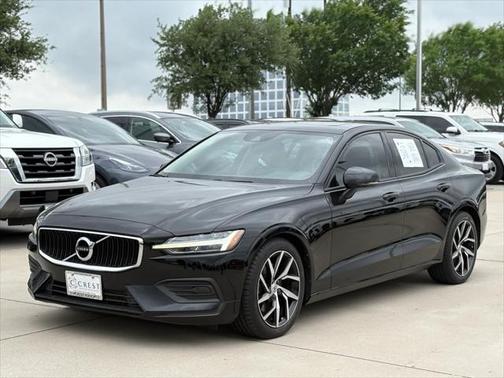 2019 Volvo S60 T5 Momentum