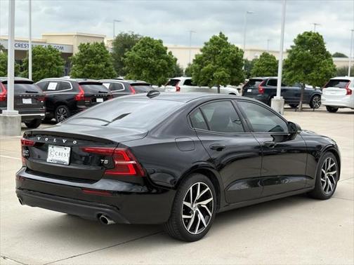 2019 Volvo S60 T5 Momentum