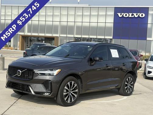 2025 Volvo XC60 B5 Plus