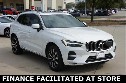 2023 Volvo XC60 B5 Plus Bright Theme