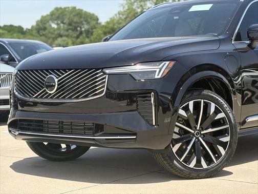 2025 Volvo XC90 Plug-In Hybrid T8 (2025.5) Core 7-Seater