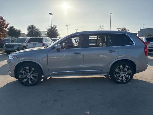 2024 Volvo XC90 Plus AWD