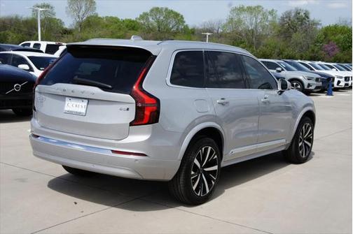 2025 Volvo XC90 B5 (2025.5) Core