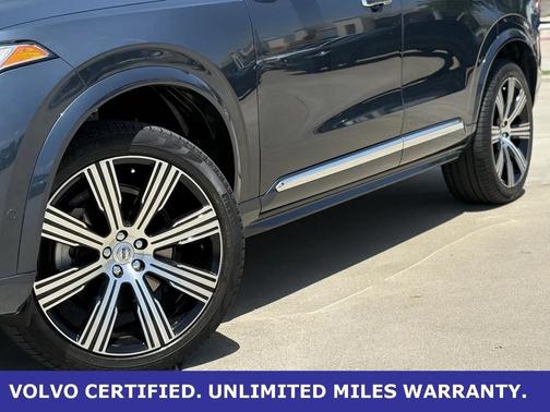 2022 Volvo XC90 T6 Inscription