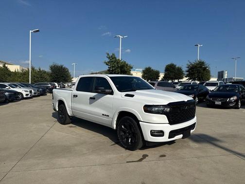 Bright White Clearcoat 2026 RAM 1500 Big Horn/Lone Star