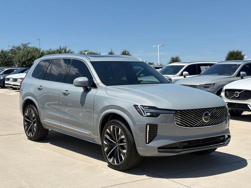 Vapour Grey 2026 Volvo XC90 B6 Plus 7-Seater