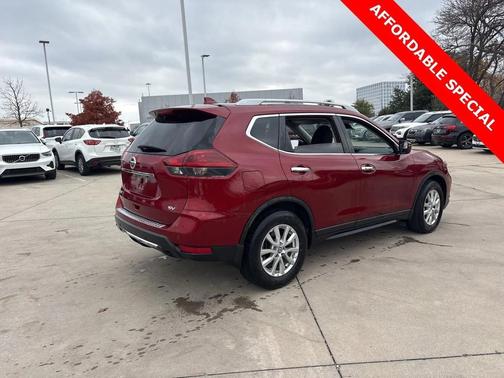 2020 Nissan Rogue SV