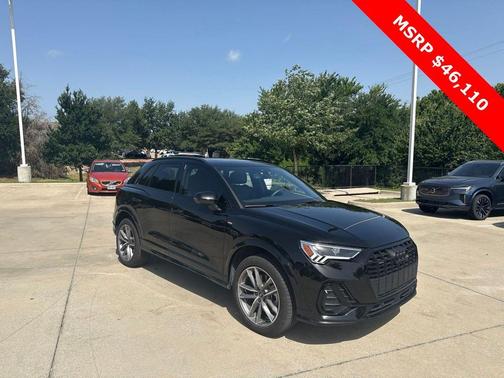 Mythos Black Metallic 2025 Audi Q3 Premium